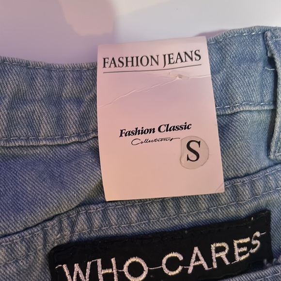 Fashion Jeans, Patched Shorts - Picture 5 of 8